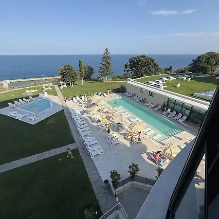Premium! Skyline Panorama Full Sea View, Pool, Sauna, Free Parking!