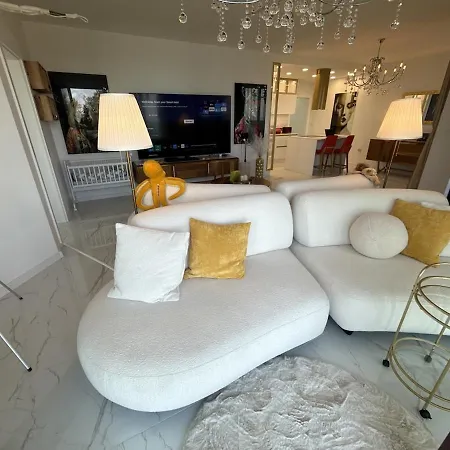 Premium! Skyline Panorama Full Sea View, Pool, Sauna, Free Parking! Appartement *