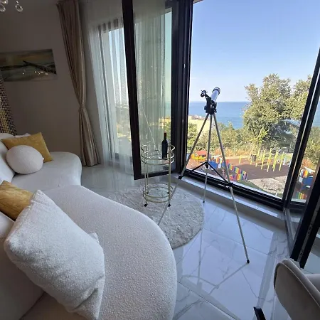 Premium! Skyline Panorama Full Sea View, Pool, Sauna, Free Parking! Appartement Varna