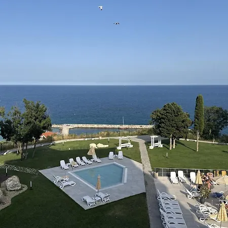Premium! Skyline Panorama Full Sea View, Pool, Sauna, Free Parking! Appartement Varna