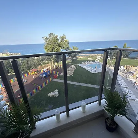Appartement Premium! Skyline Panorama Full Sea View, Pool, Sauna, Free Parking! Varna