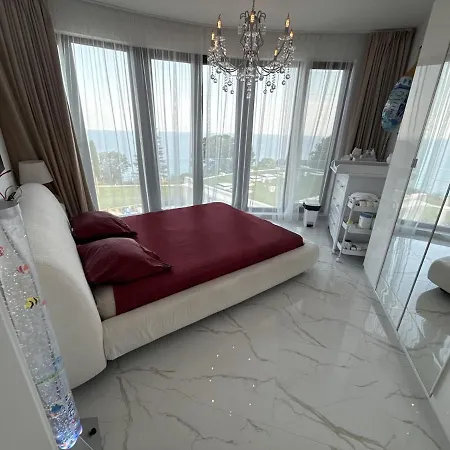 Appartement Premium! Skyline Panorama Full Sea View, Pool, Sauna, Free Parking!