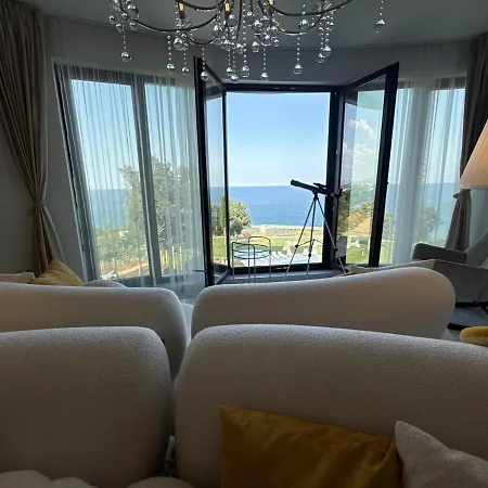 Premium! Skyline Panorama Full Sea View, Pool, Sauna, Free Parking! Appartement Varna