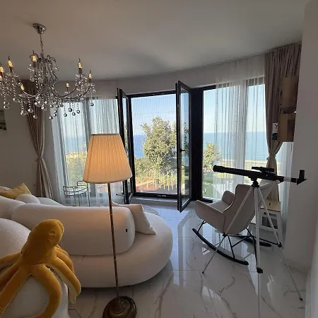 Appartement Premium! Skyline Panorama Full Sea View, Pool, Sauna, Free Parking! Varna