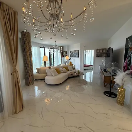 Premium! Skyline Panorama Full Sea View, Pool, Sauna, Free Parking! Appartement *